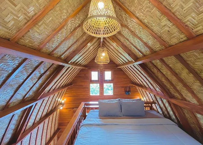 Murna House 2, Rooftop Balinese Wooden House 360 Sunrise To Sunset View
