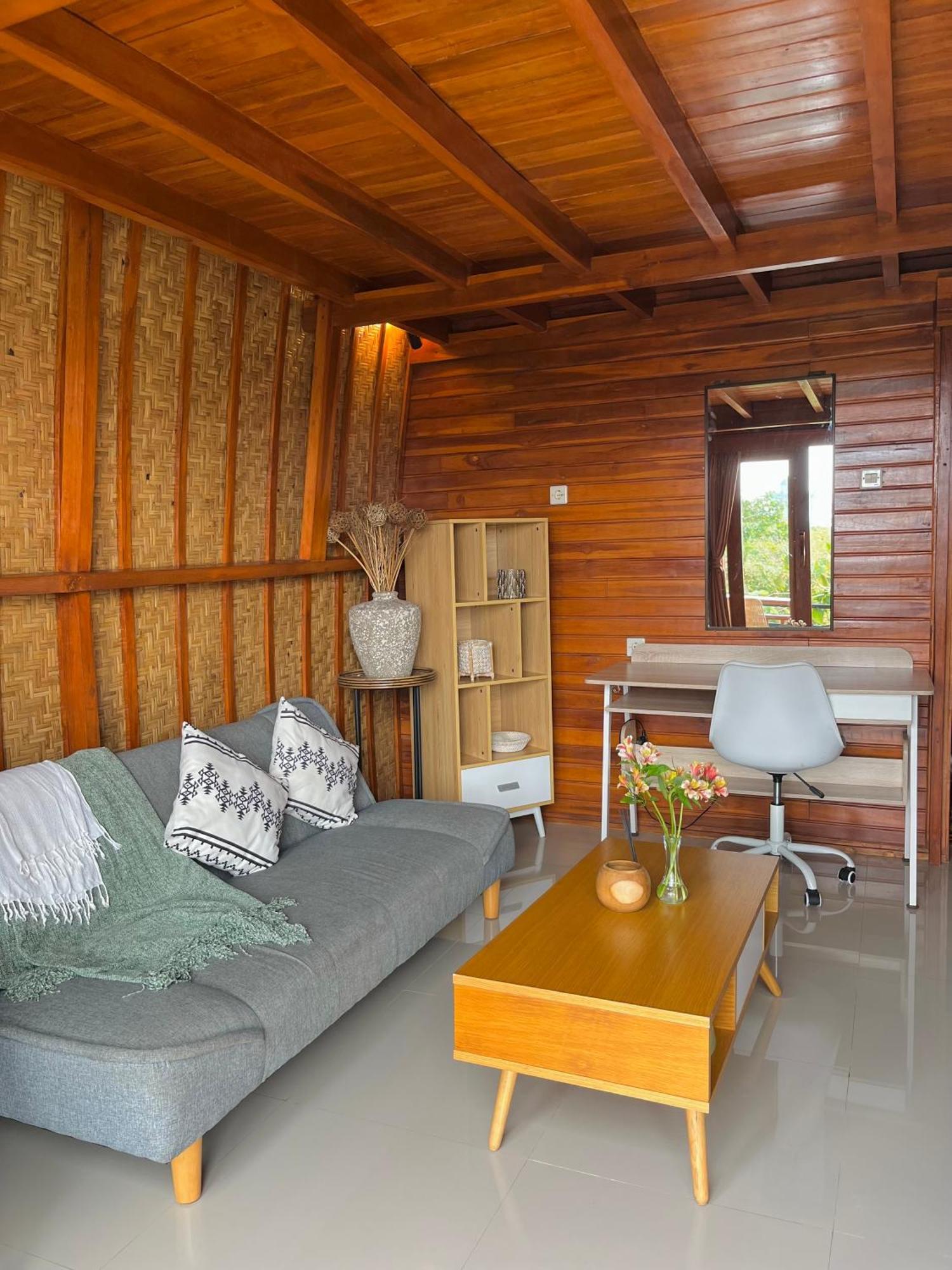 Murna House 2, Rooftop Balinese Wooden House 360 Sunrise To Sunset View *